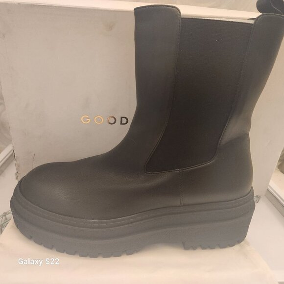 Good American Womens Booties Chunky Combat Black Leather Sz 7.5 NEW GAO36V-X - Picture 1 of 12